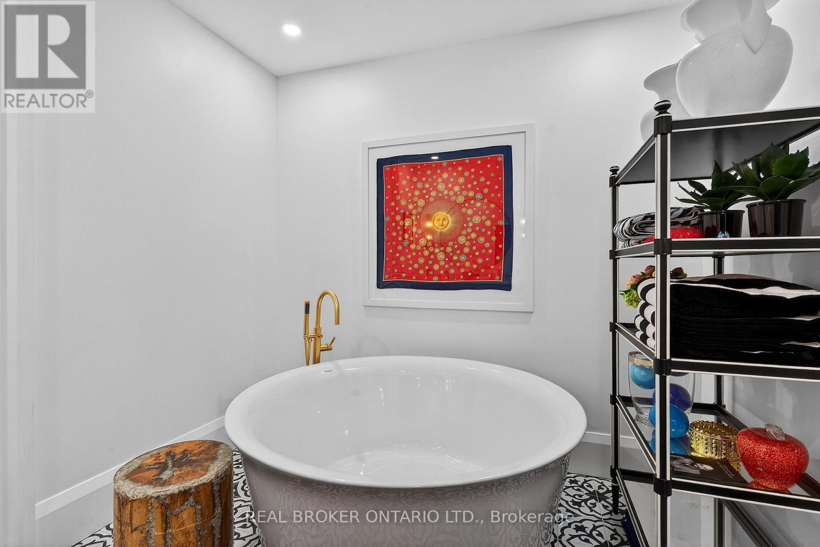 711 Beach Boulevard, Hamilton (Hamilton Beach), Ontario  L8H 6Y5 - Photo 40 - X12898970