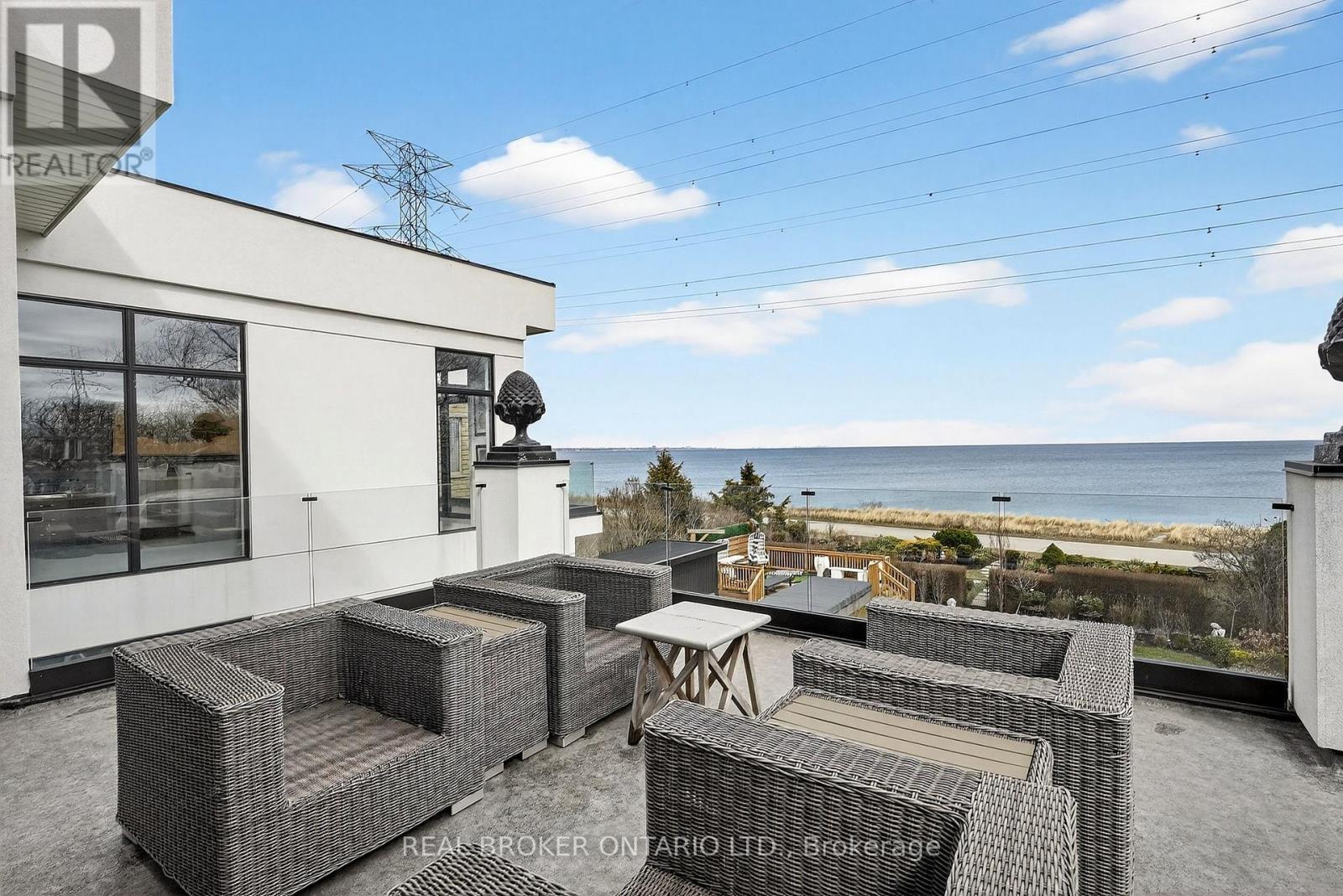 711 Beach Boulevard, Hamilton (Hamilton Beach), Ontario  L8H 6Y5 - Photo 42 - X12898970