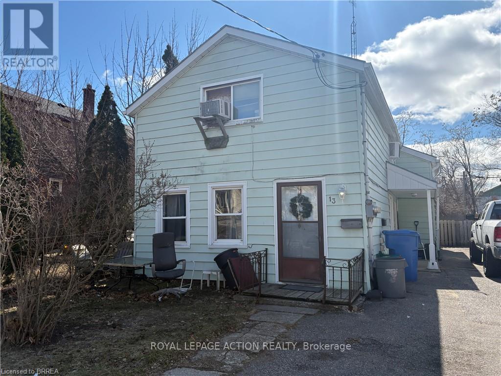 13 SHERIDAN STREET, Brantford, Ontario