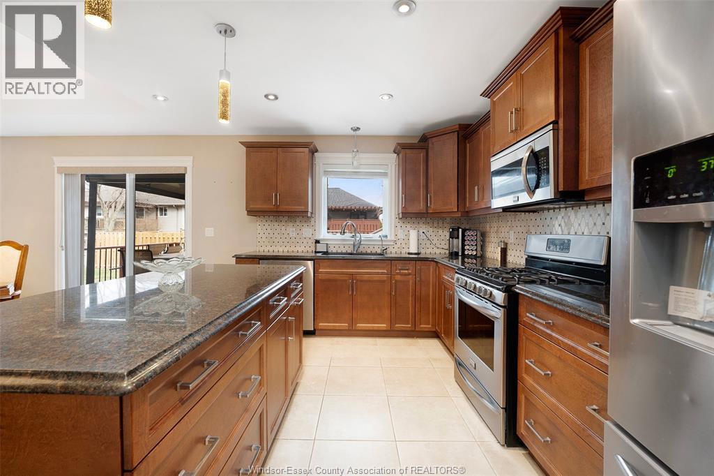 449 Rene Dr, Lasalle, Ontario  N9J 3R3 - Photo 14 - 26005690