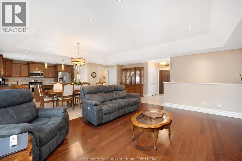 449 Rene Dr, Lasalle, Ontario  N9J 3R3 - Photo 8 - 26005690