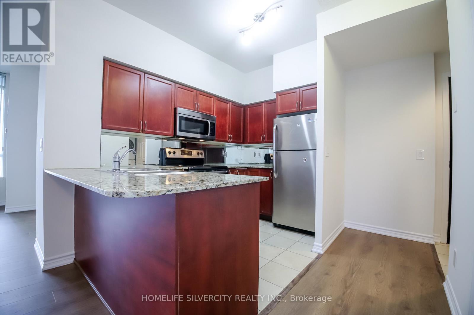 2704 - 388 Prince Of Wales Drive, Mississauga, Ontario  L5B 0A1 - Photo 31 - W12889100