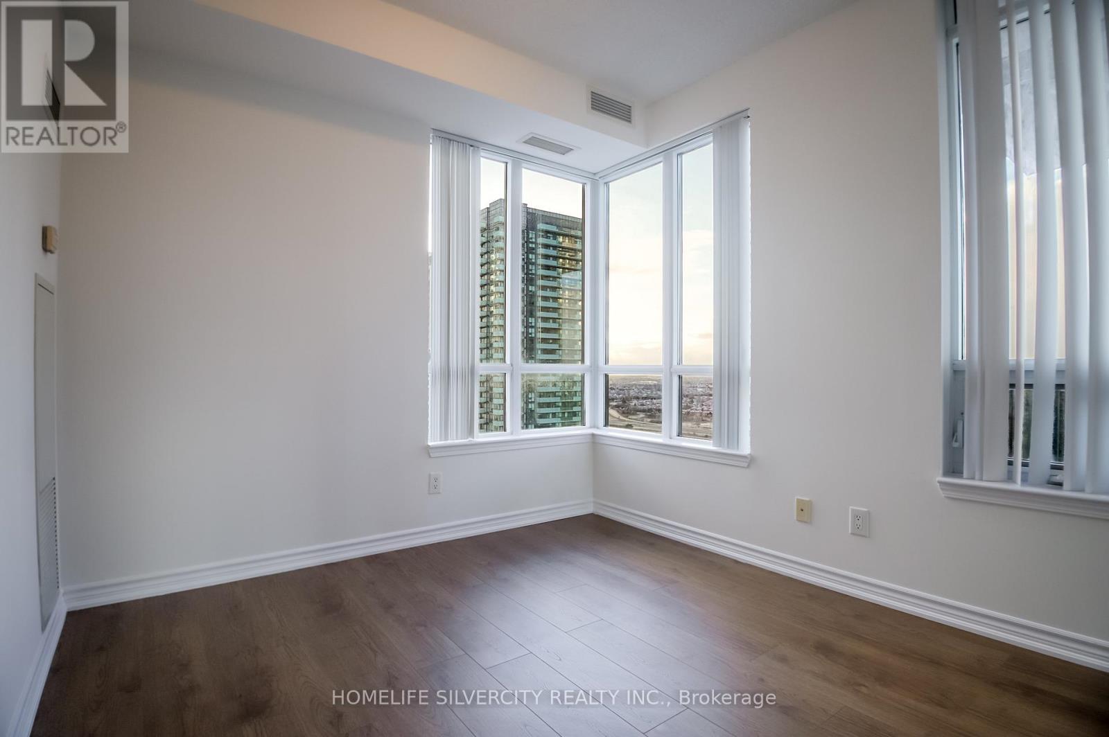 2704 - 388 Prince Of Wales Drive, Mississauga, Ontario  L5B 0A1 - Photo 37 - W12889100