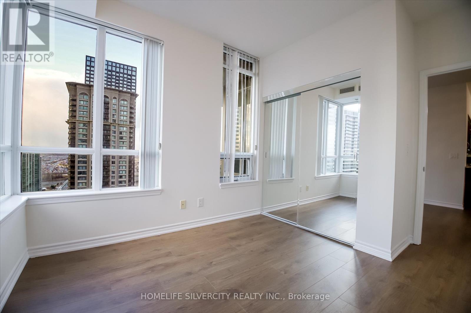 2704 - 388 Prince Of Wales Drive, Mississauga, Ontario  L5B 0A1 - Photo 7 - W12889100