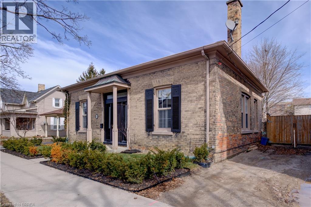 53 William Street, Brantford, Ontario  N3T 3K6 - Photo 2 - 40811363