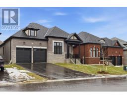 31 LONETTO STREET, Whitby, Ontario