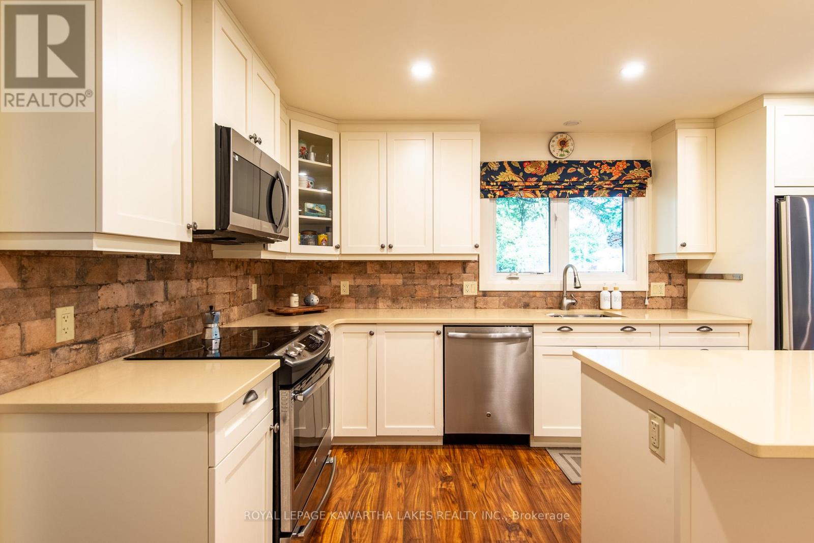 78 Riverbank Road, Kawartha Lakes, Ontario  K0M 1N0 - Photo 6 - X12810642