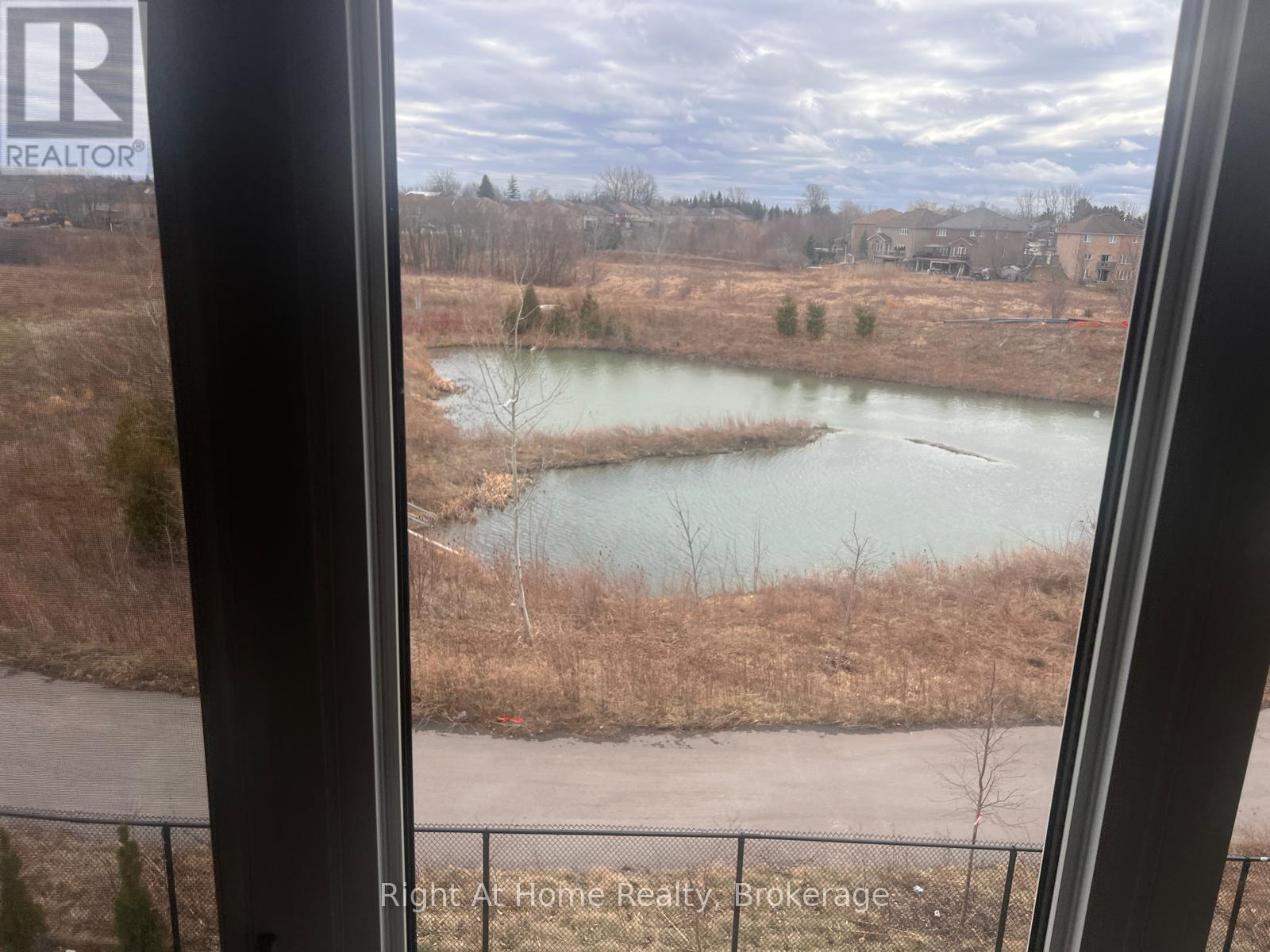 Master Suite - 54 Pace Avenue, Brantford, Ontario  N3S 0J2 - Photo 18 - X12899142