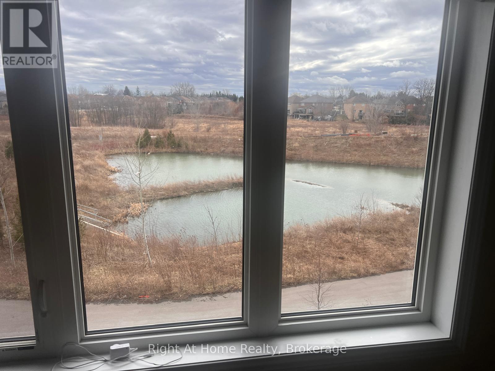 Master Suite - 54 Pace Avenue, Brantford, Ontario  N3S 0J2 - Photo 19 - X12899142