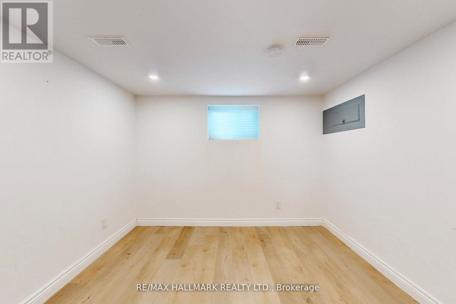 448 Loretta Crescent, Whitchurch-Stouffville, Ontario  L4A 7G2 - Photo 16 - N12695652