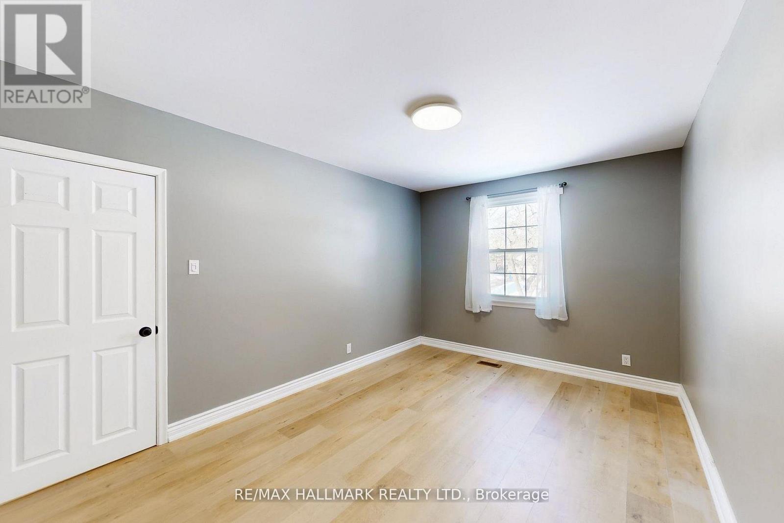 448 Loretta Crescent, Whitchurch-Stouffville, Ontario  L4A 7G2 - Photo 6 - N12695652