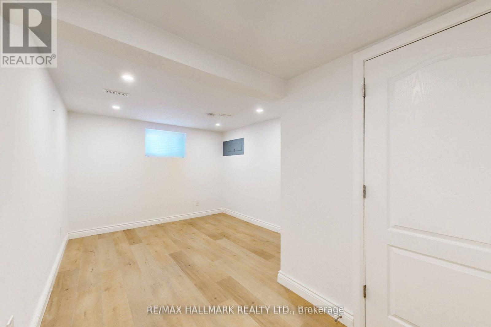 448 Loretta Crescent, Whitchurch-Stouffville, Ontario  L4A 7G2 - Photo 15 - N12695652