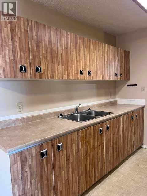 304, 4814 46 Street, Red Deer, Alberta  T4N 1N1 - Photo 5 - A2285917