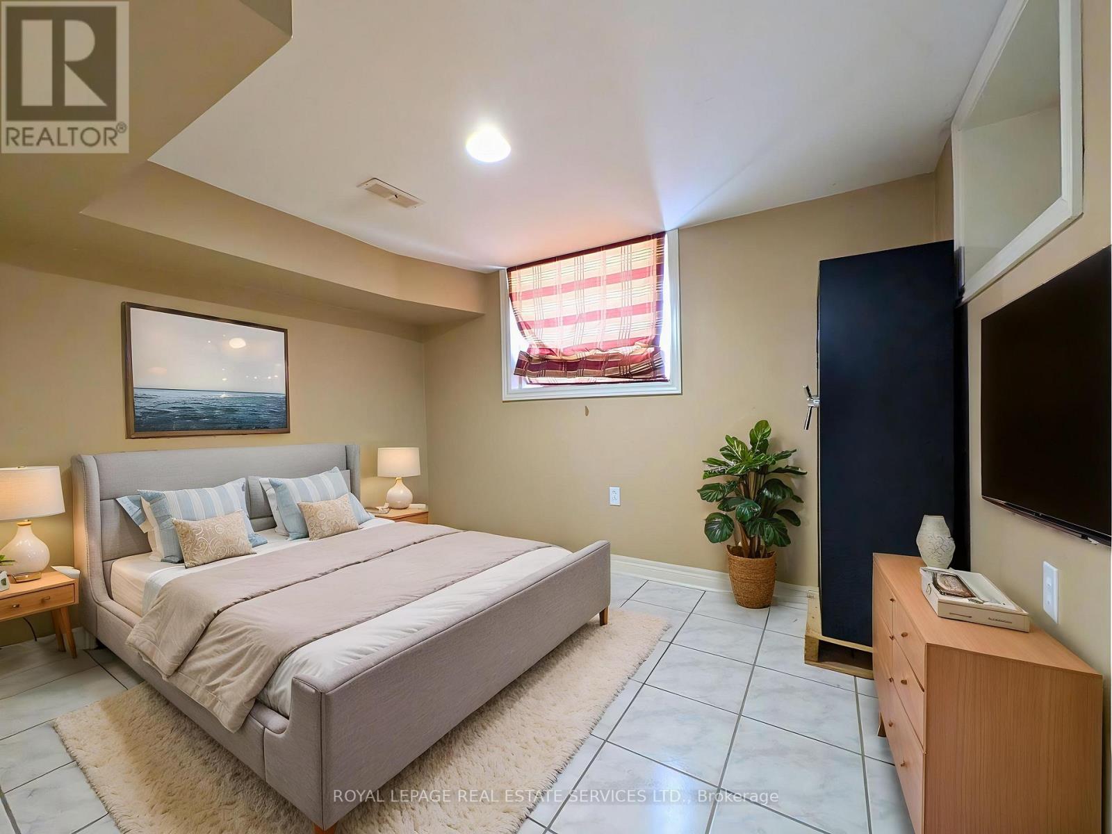 20 Holgate Street, Barrie (Allandale), Ontario  L4N 2T5 - Photo 46 - S12885336