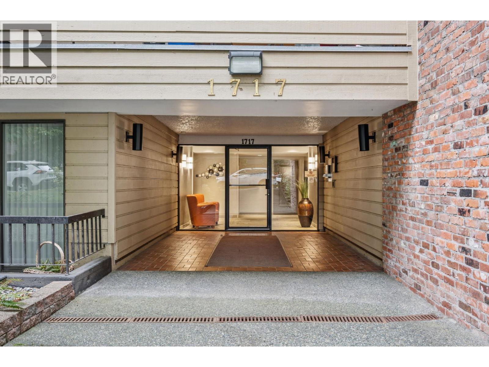 303 1717 W 13th Avenue, Vancouver, British Columbia  V6J 2H2 - Photo 13 - R3101484