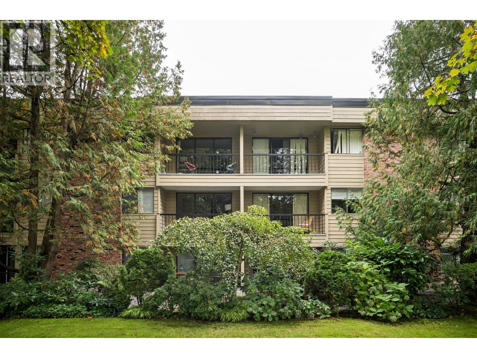 303 1717 W 13th Avenue, Vancouver, British Columbia  V6J 2H2 - Photo 15 - R3101484