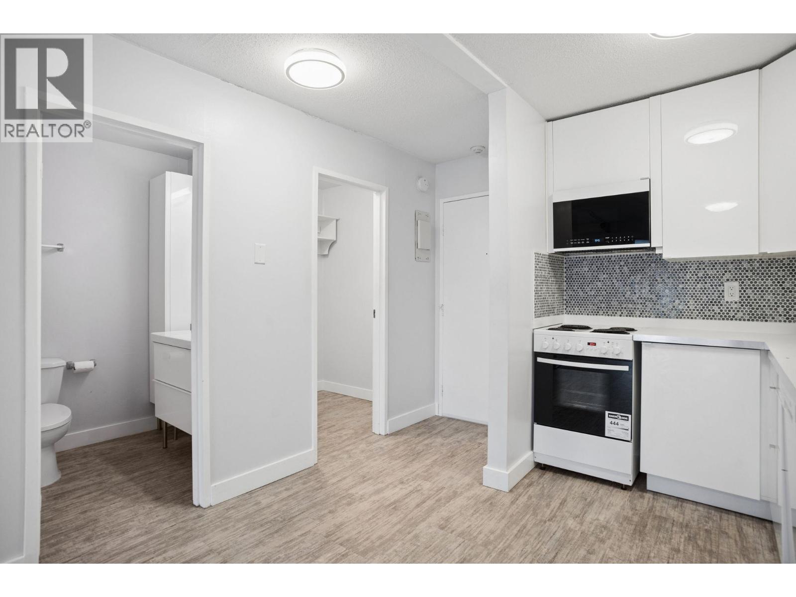 303 1717 W 13th Avenue, Vancouver, British Columbia  V6J 2H2 - Photo 9 - R3101484