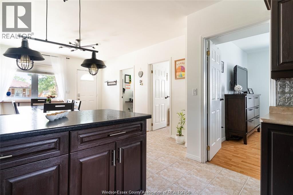 2621 Tourangeau, Windsor, Ontario  N8W 4P2 - Photo 13 - 26005712