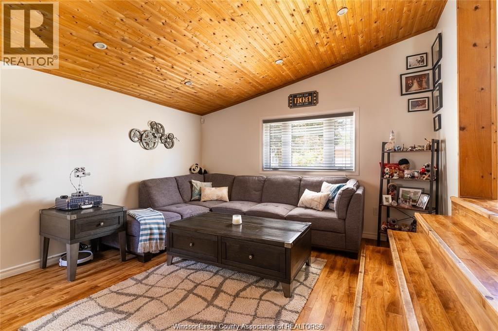 2621 Tourangeau, Windsor, Ontario  N8W 4P2 - Photo 19 - 26005712