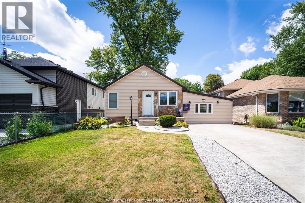 2621 Tourangeau, Windsor, Ontario  N8W 4P2 - Photo 5 - 26005712