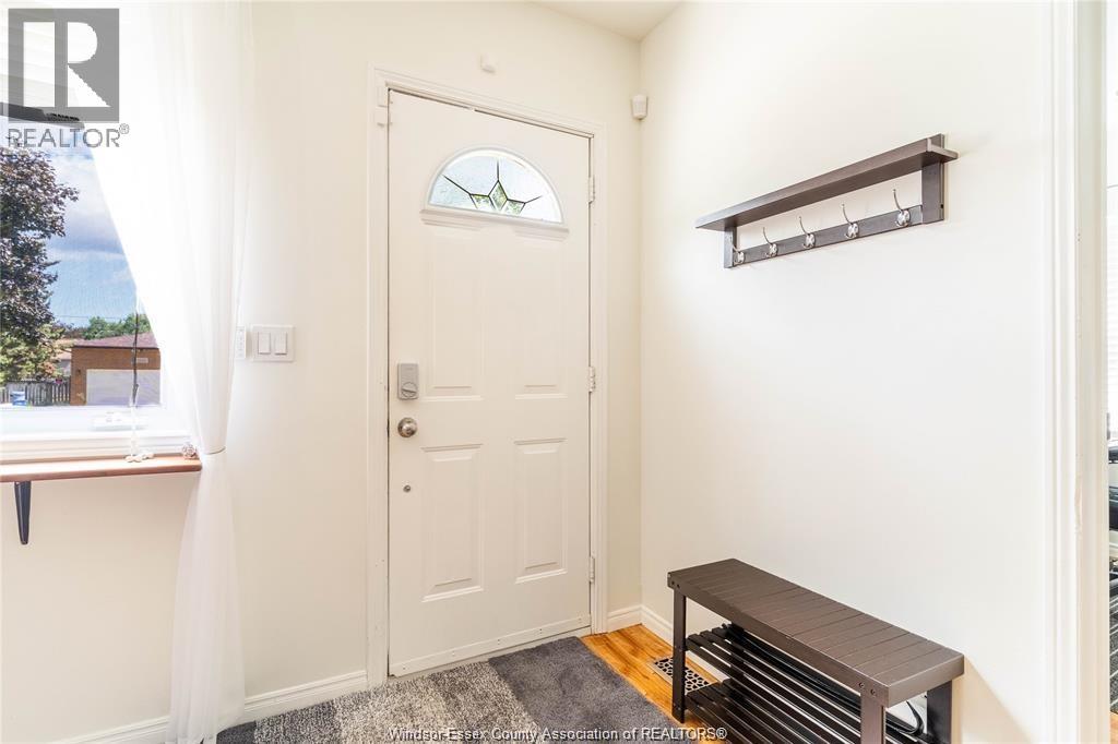 2621 Tourangeau, Windsor, Ontario  N8W 4P2 - Photo 8 - 26005712