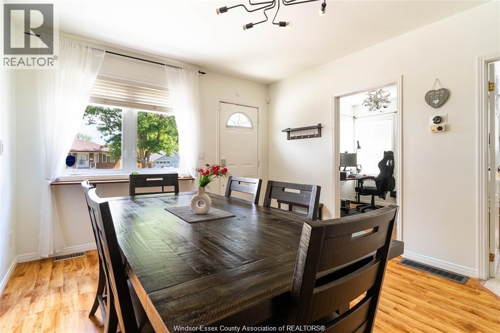 2621 Tourangeau, Windsor, Ontario  N8W 4P2 - Photo 9 - 26005712