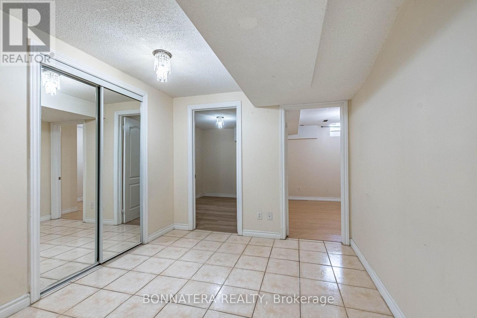 5359 Bullrush Drive, Mississauga (East Credit), Ontario  L5V 2C1 - Photo 46 - W12757976