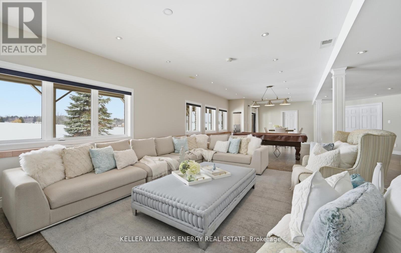 216 Southcrest Drive, Kawartha Lakes, Ontario  L0C 1G0 - Photo 34 - X12899022