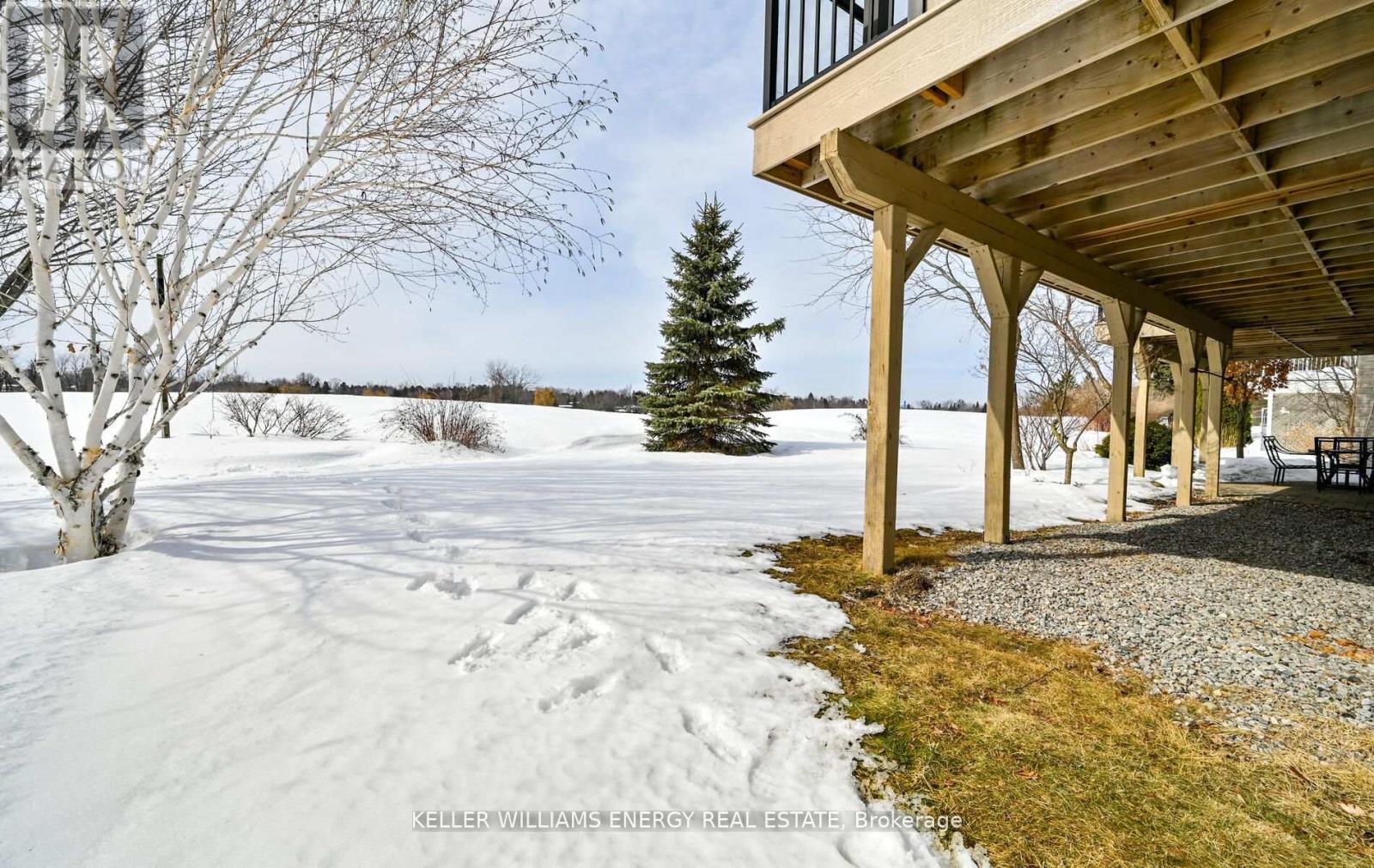216 Southcrest Drive, Kawartha Lakes, Ontario  L0C 1G0 - Photo 42 - X12899022