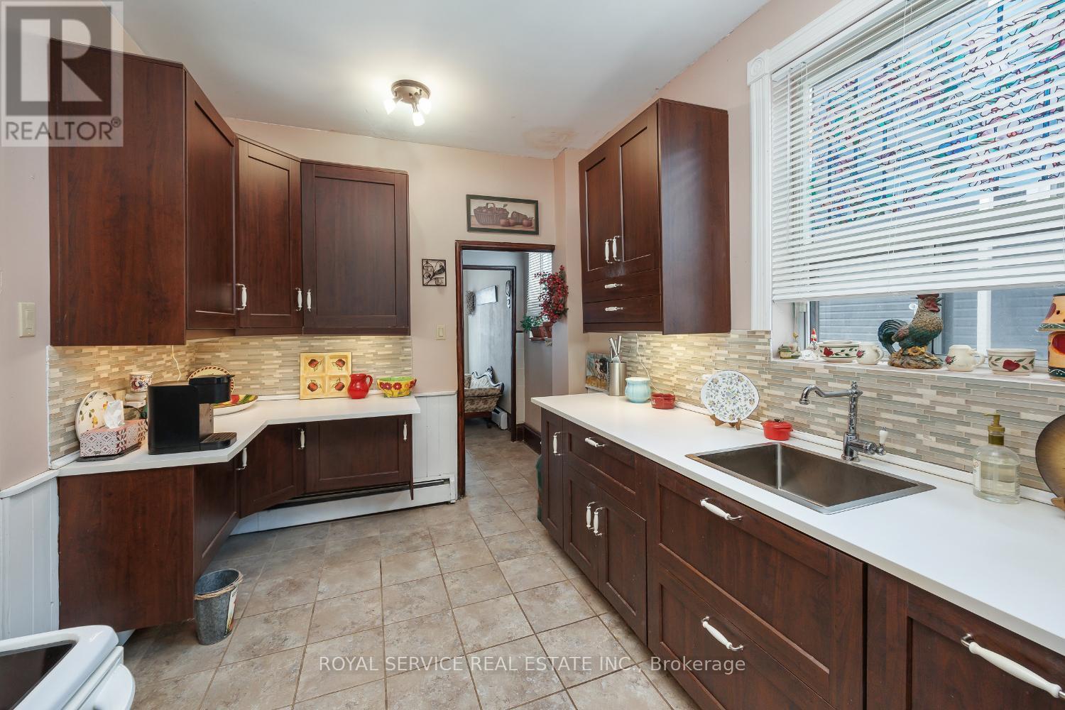 12 Park Street, Port Hope, Ontario  L1A 1C1 - Photo 13 - X12899110