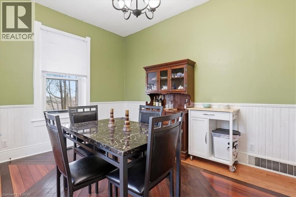 298 W Queen Street W, Cambridge, Ontario  N3C 1G7 - Photo 16 - 40812558