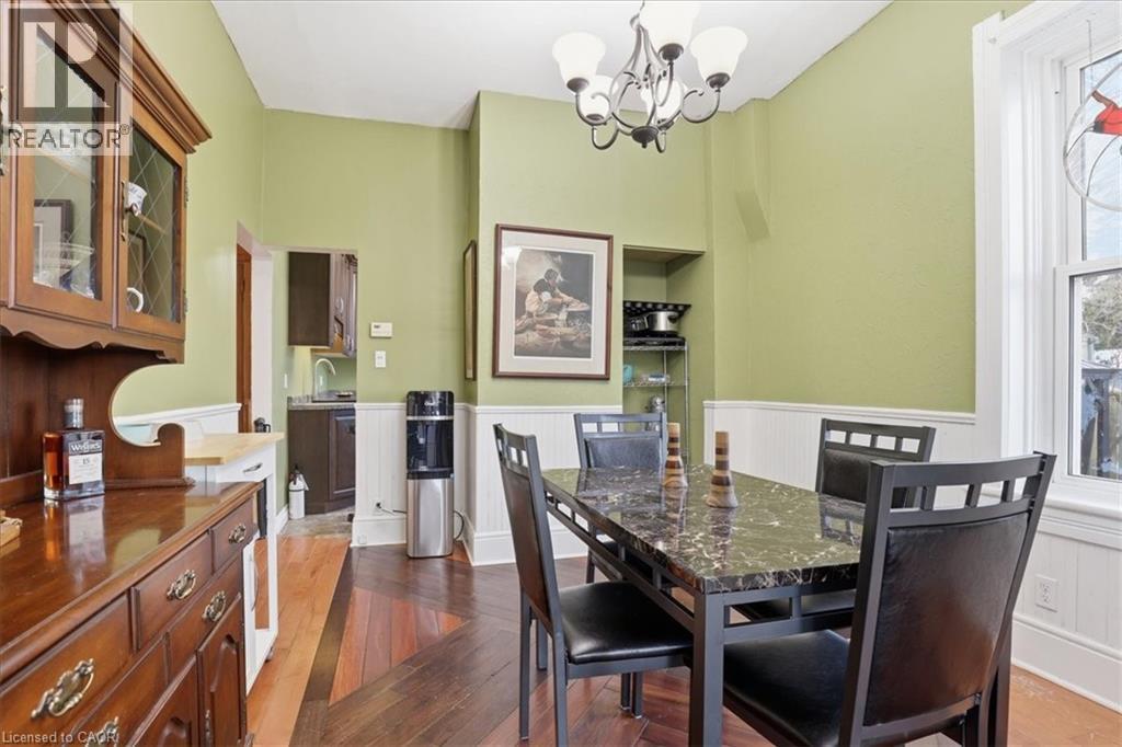 298 W Queen Street W, Cambridge, Ontario  N3C 1G7 - Photo 18 - 40812558