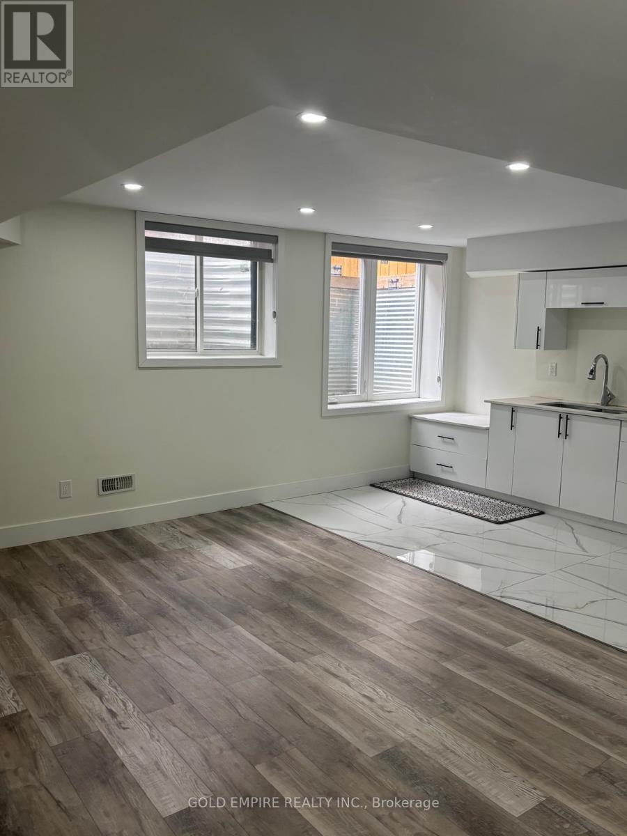 Lower Unit 2164 Saddlerock Avenue, London North, Ontario  N6G 3W3 - Photo 6 - X12899052