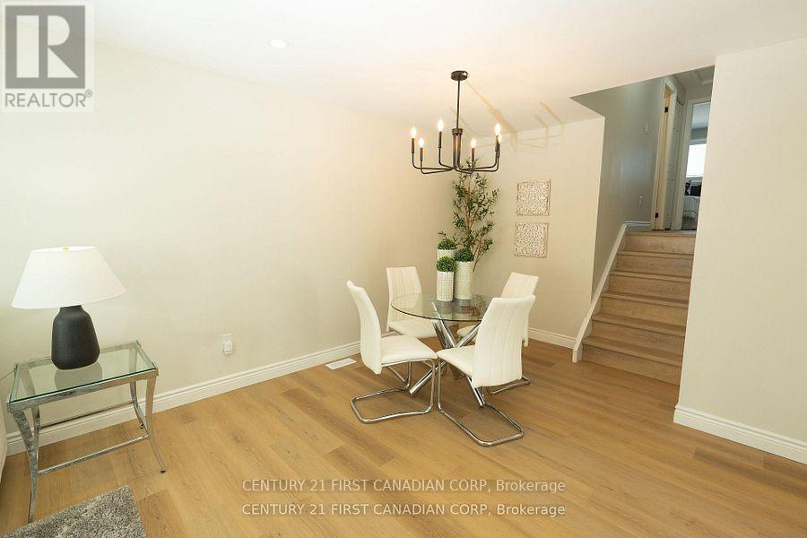 71 Adswood Road, London South, Ontario  N6E 2W2 - Photo 12 - X12899072