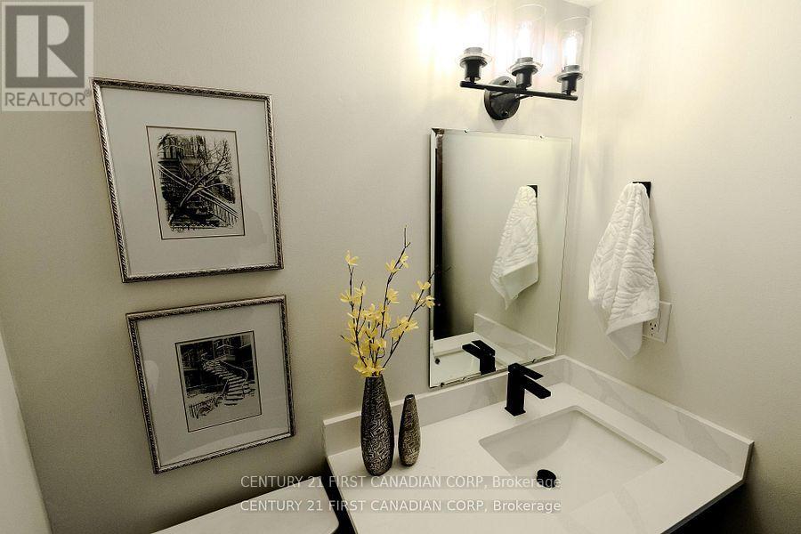 71 Adswood Road, London South, Ontario  N6E 2W2 - Photo 28 - X12899072