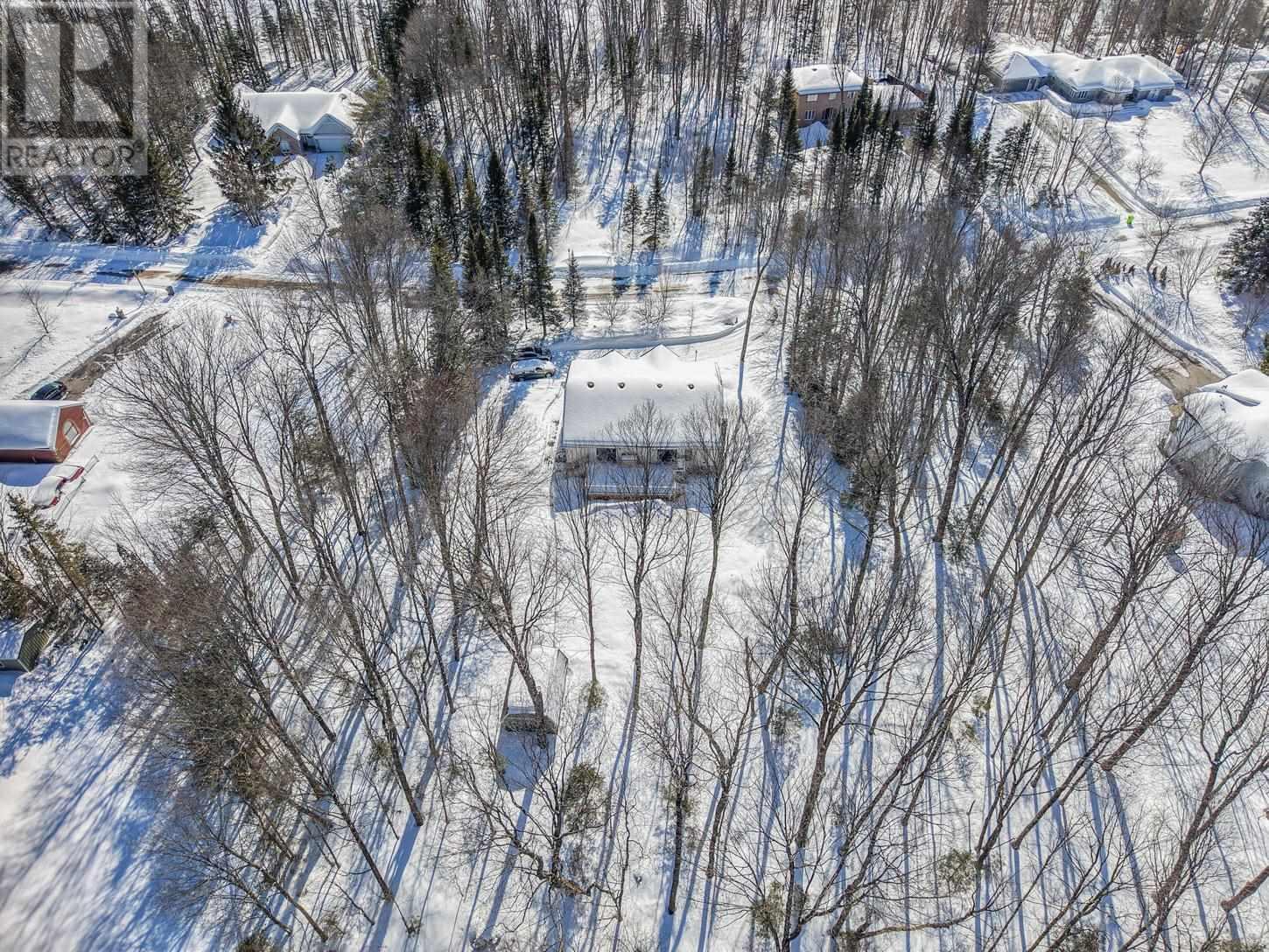 130 Birkshire Pl, Sault Ste. Marie, Ontario  P6A 6J8 - Photo 38 - SM260499