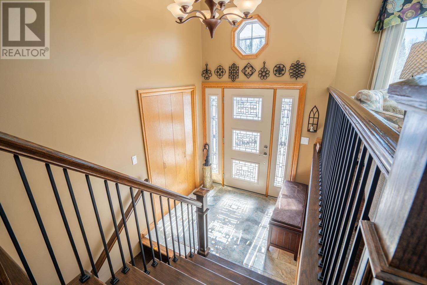 130 Birkshire Pl, Sault Ste. Marie, Ontario  P6A 6J8 - Photo 6 - SM260499