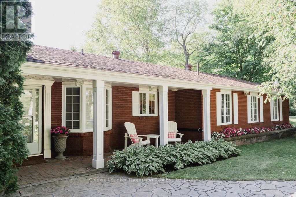 83 Scarlett Road, Machar, Ontario  P0A 1X0 - Photo 3 - X12899036