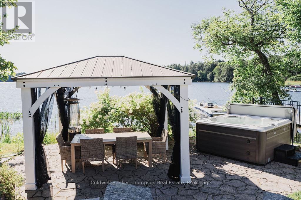 83 Scarlett Road, Machar, Ontario  P0A 1X0 - Photo 9 - X12899036