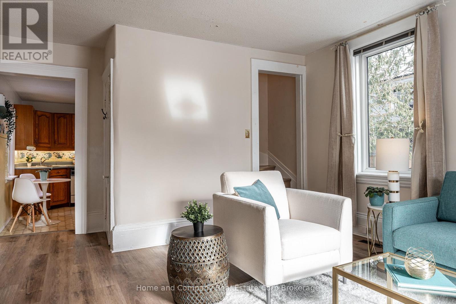 70 Dufferin Street, Stratford, Ontario  N5A 2G5 - Photo 10 - X12899074