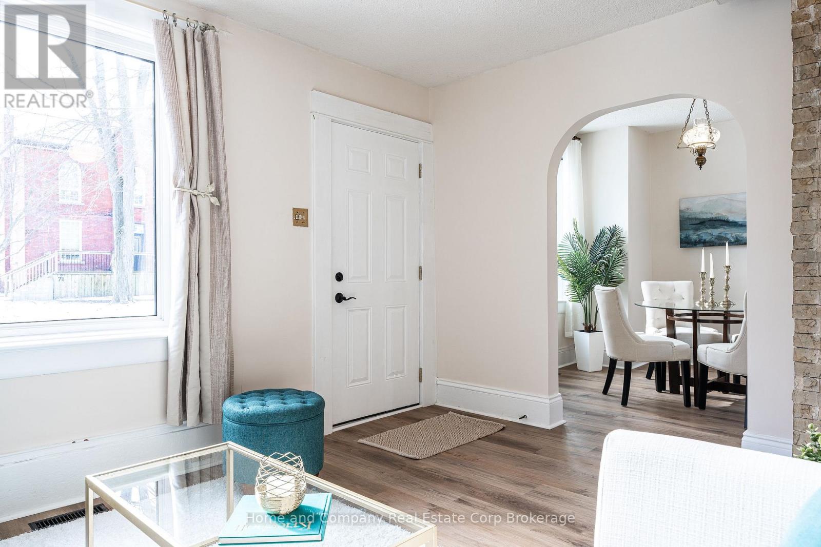 70 Dufferin Street, Stratford, Ontario  N5A 2G5 - Photo 11 - X12899074