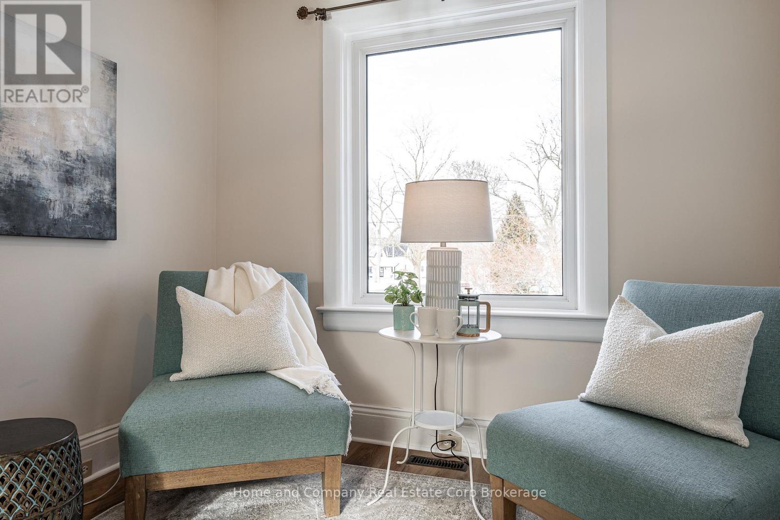 70 Dufferin Street, Stratford, Ontario  N5A 2G5 - Photo 15 - X12899074