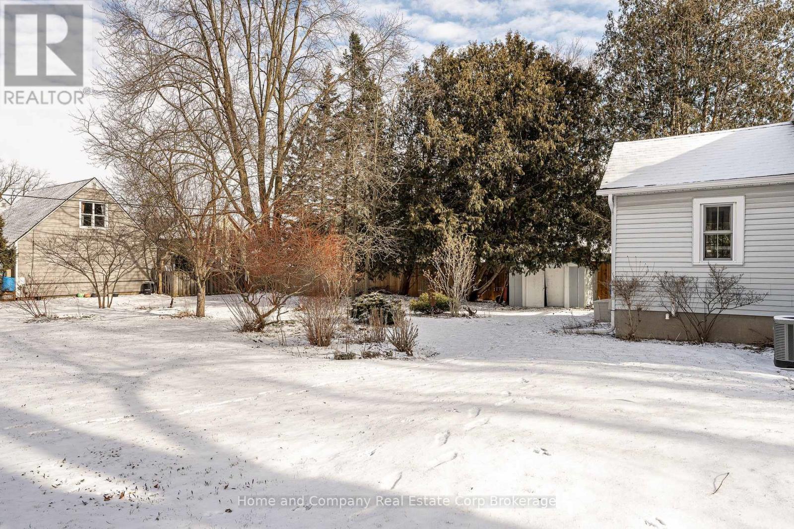 70 Dufferin Street, Stratford, Ontario  N5A 2G5 - Photo 29 - X12899074