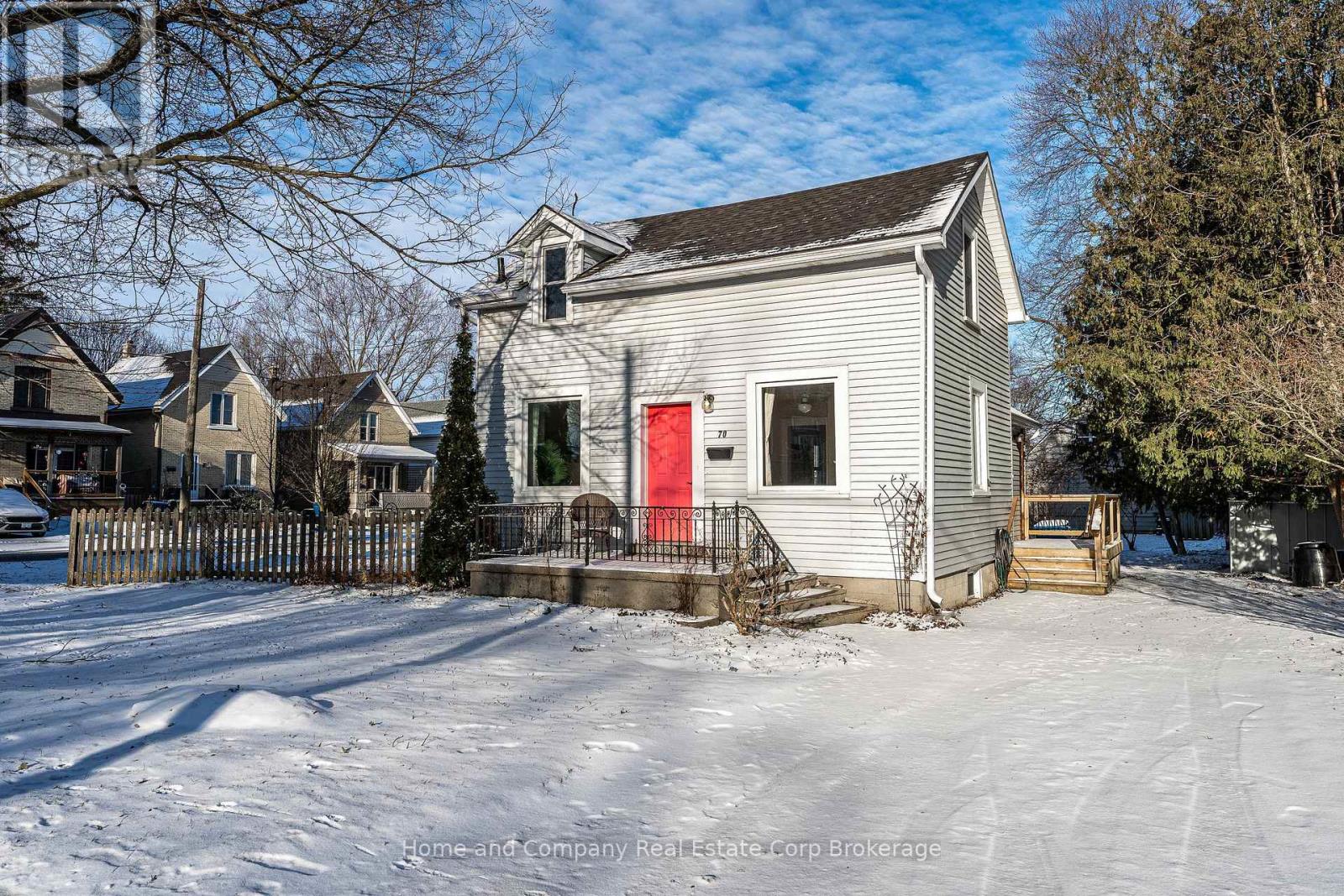 70 Dufferin Street, Stratford, Ontario  N5A 2G5 - Photo 6 - X12899074