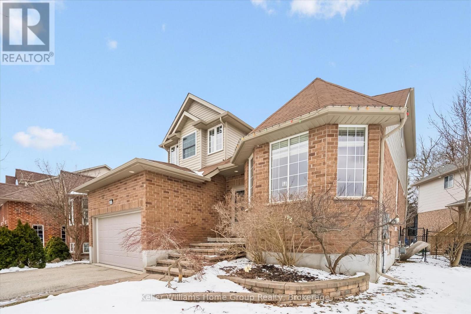 616 Black Street, Centre Wellington, Ontario  N1M 0A3 - Photo 3 - X12899132