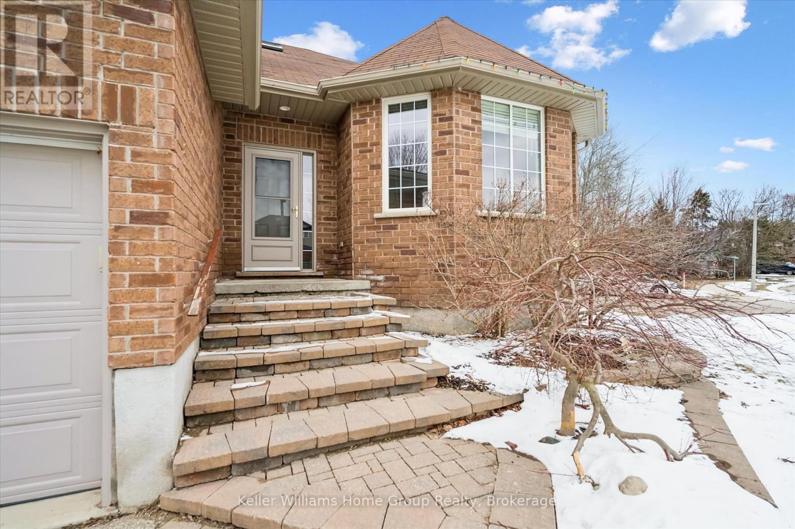 616 Black Street, Centre Wellington, Ontario  N1M 0A3 - Photo 40 - X12899132