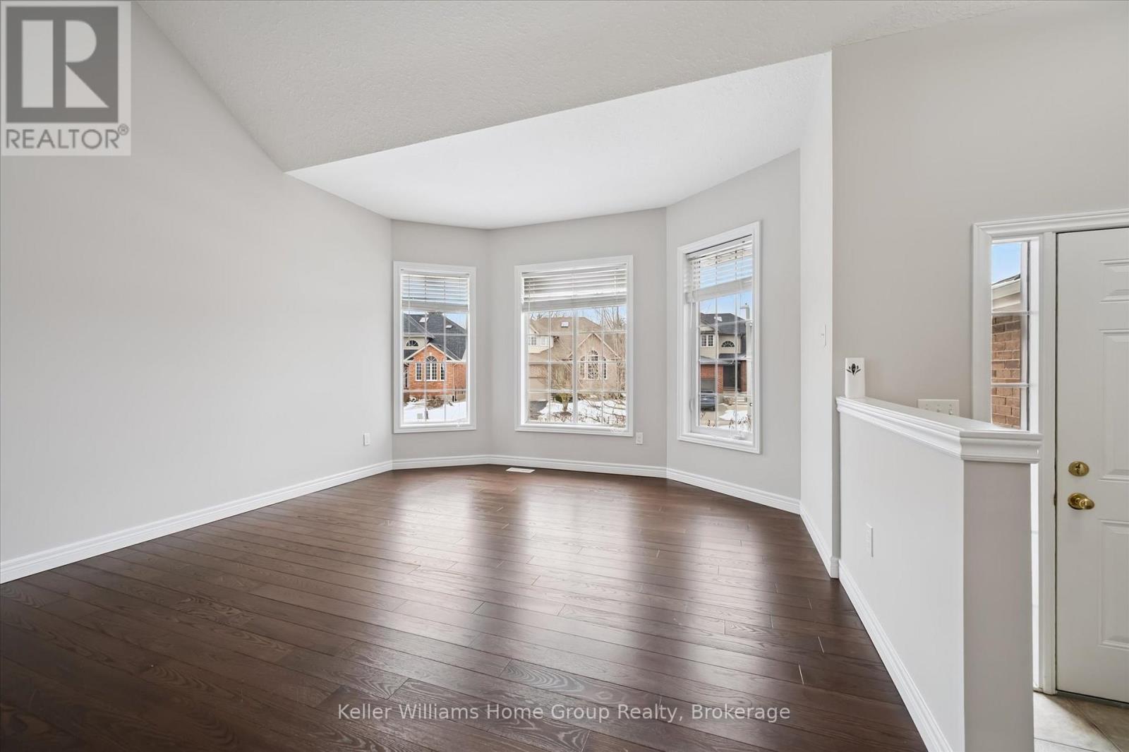 616 Black Street, Centre Wellington, Ontario  N1M 0A3 - Photo 6 - X12899132