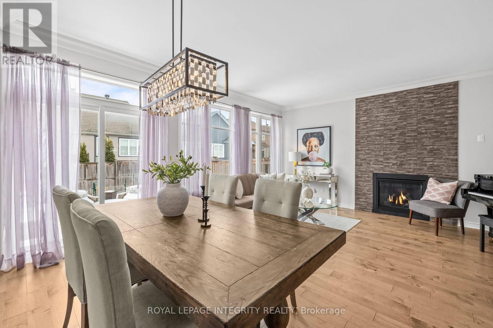 377 Warmstone Drive, Ottawa, Ontario  K2S 0W5 - Photo 13 - X12899128