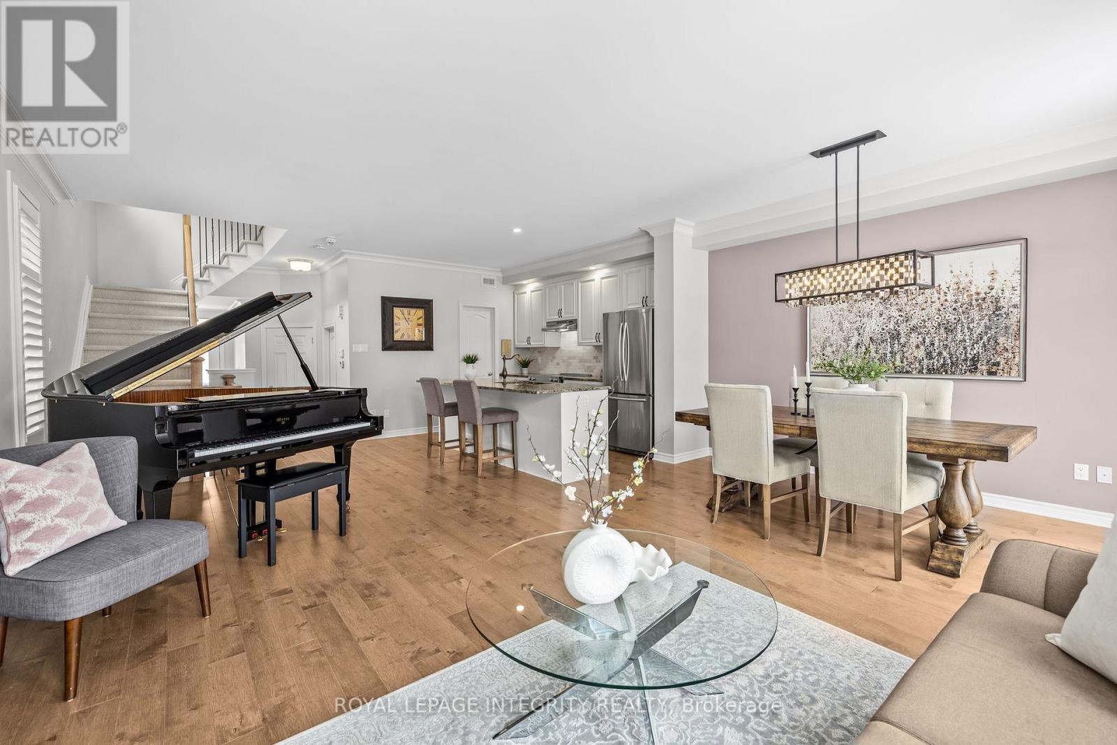 377 Warmstone Drive, Ottawa, Ontario  K2S 0W5 - Photo 16 - X12899128