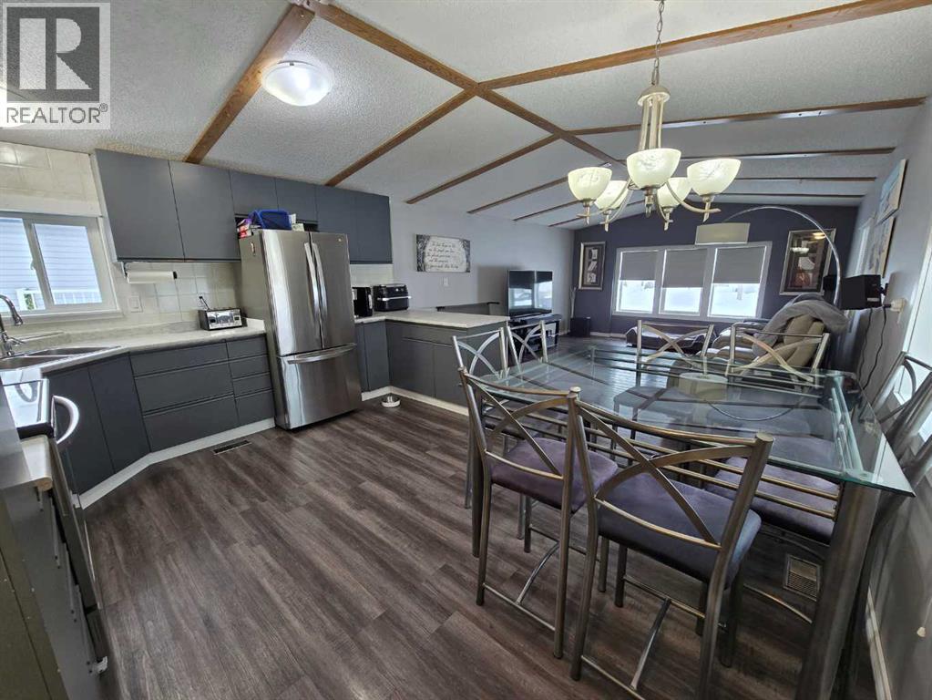 5206 55 Avenue, Grimshaw, Alberta T0H 1W0 - Photo 9 - A2293961